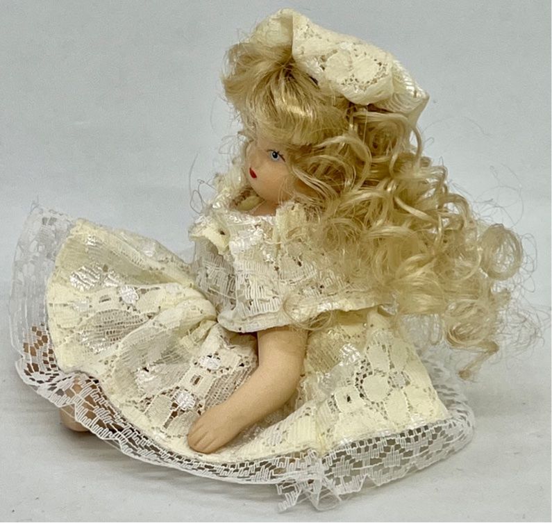 ビンテージ 西洋 ミニビスクドール - メルカリ