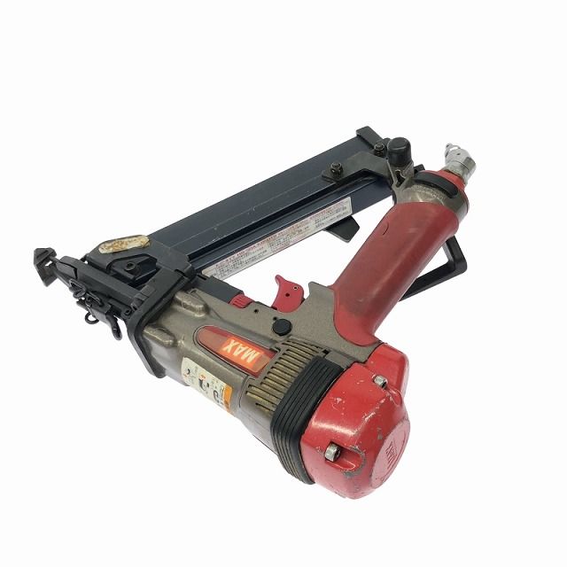 スーパーネイラ