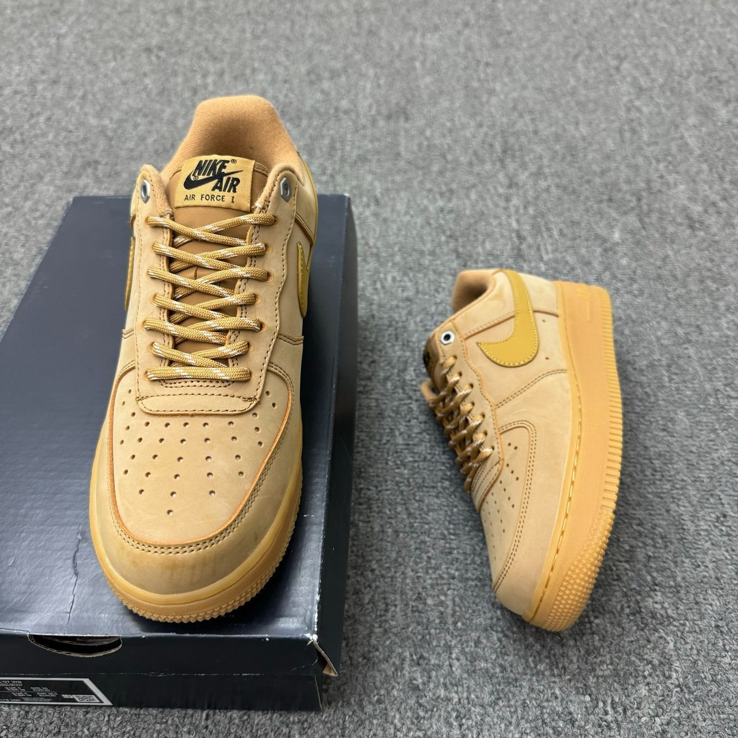 ナイキ エアフォース1 ロー '07 WB \"フラックス/ウィート\" Amazon | [ナイキ] エアフォース 1 ロー 07 AIR FORCE 1 07 WB