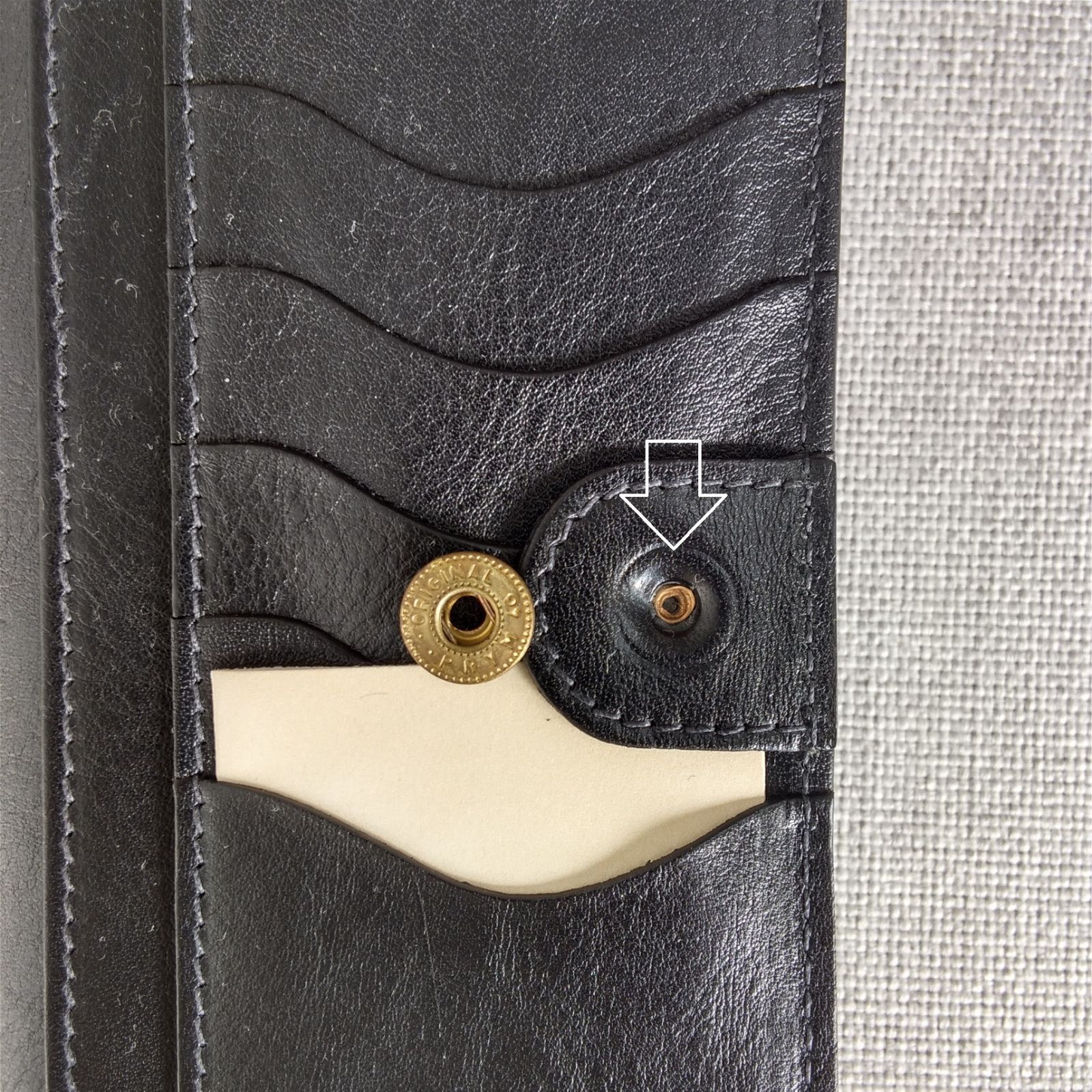 830】<<新品未使用>> イルビゾンテ 財布 長財布 ラウンドファスナー 