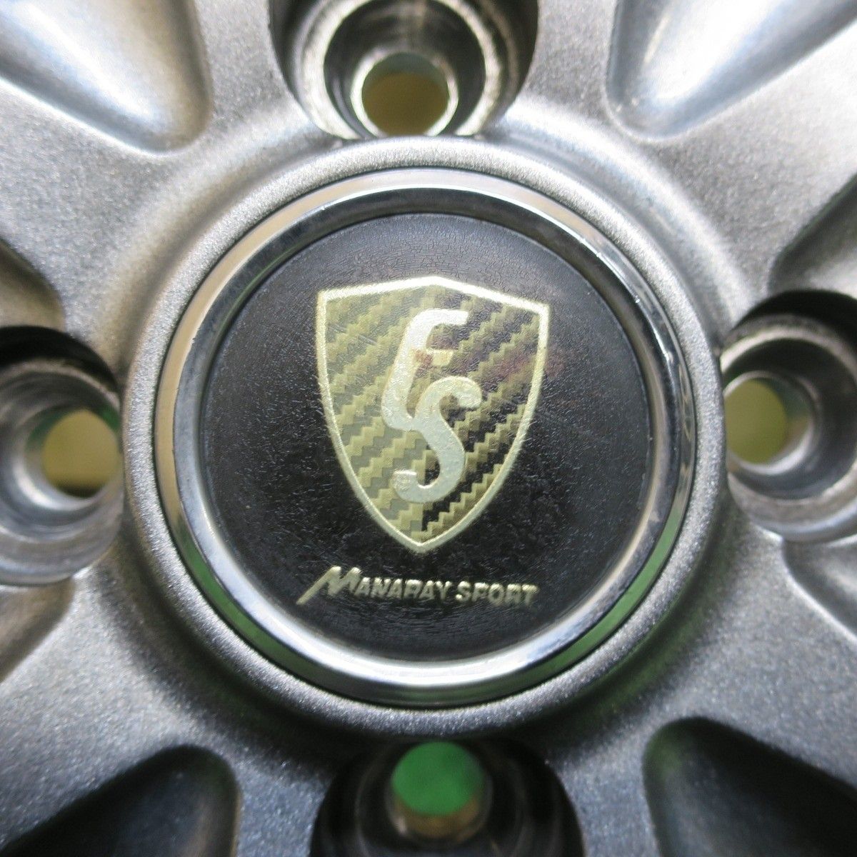 バリ溝！キレイ！8.5分☆スタッドレス 155/65R14 ダンロップ