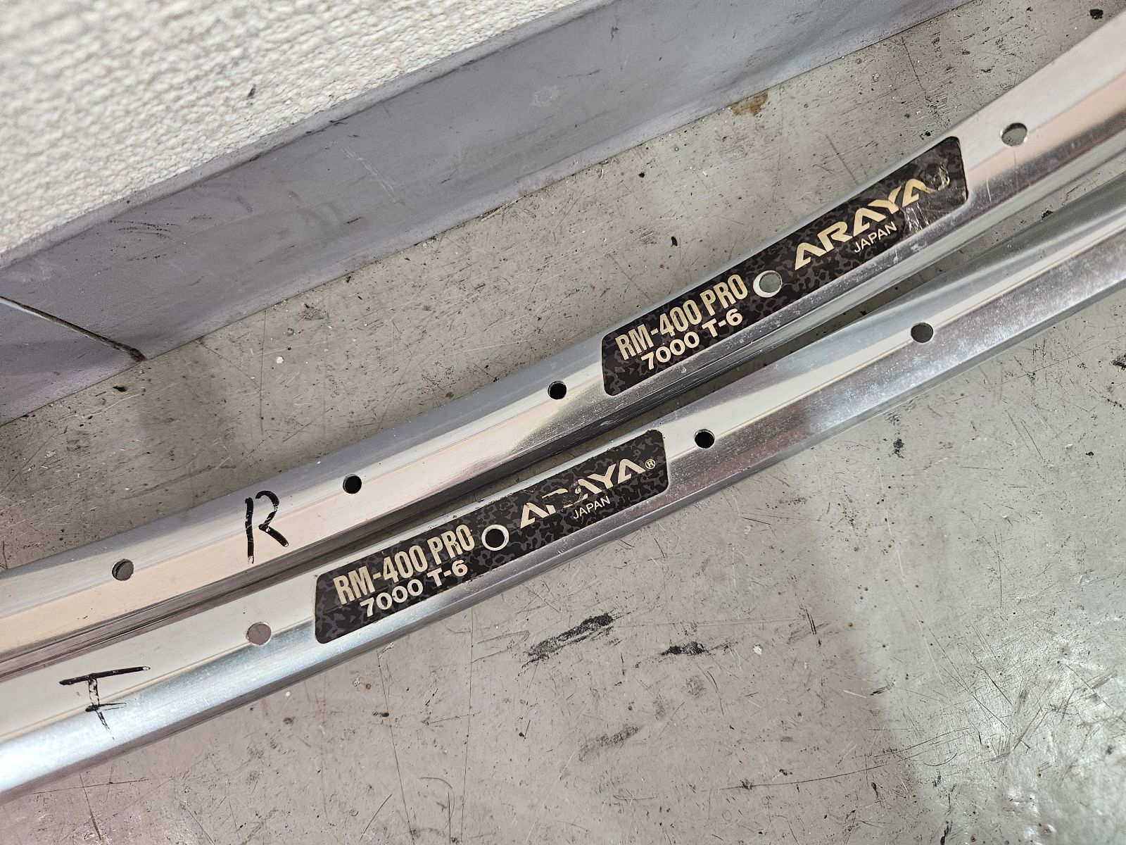 クワハラ 20インチリム AS30 1ペア