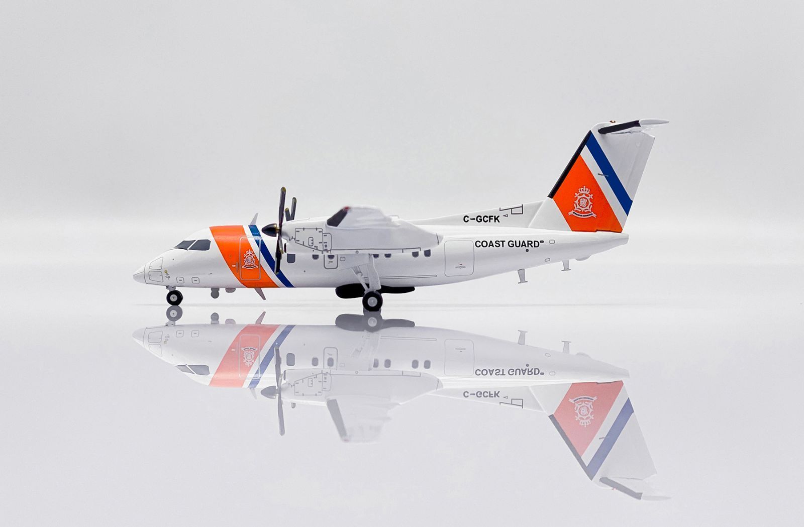 Dash8-Q100