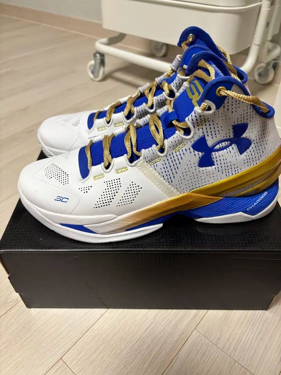 PCW歩行器 W2B ジュニア用 背もたれクッション付 美品 PCW ウォーカー