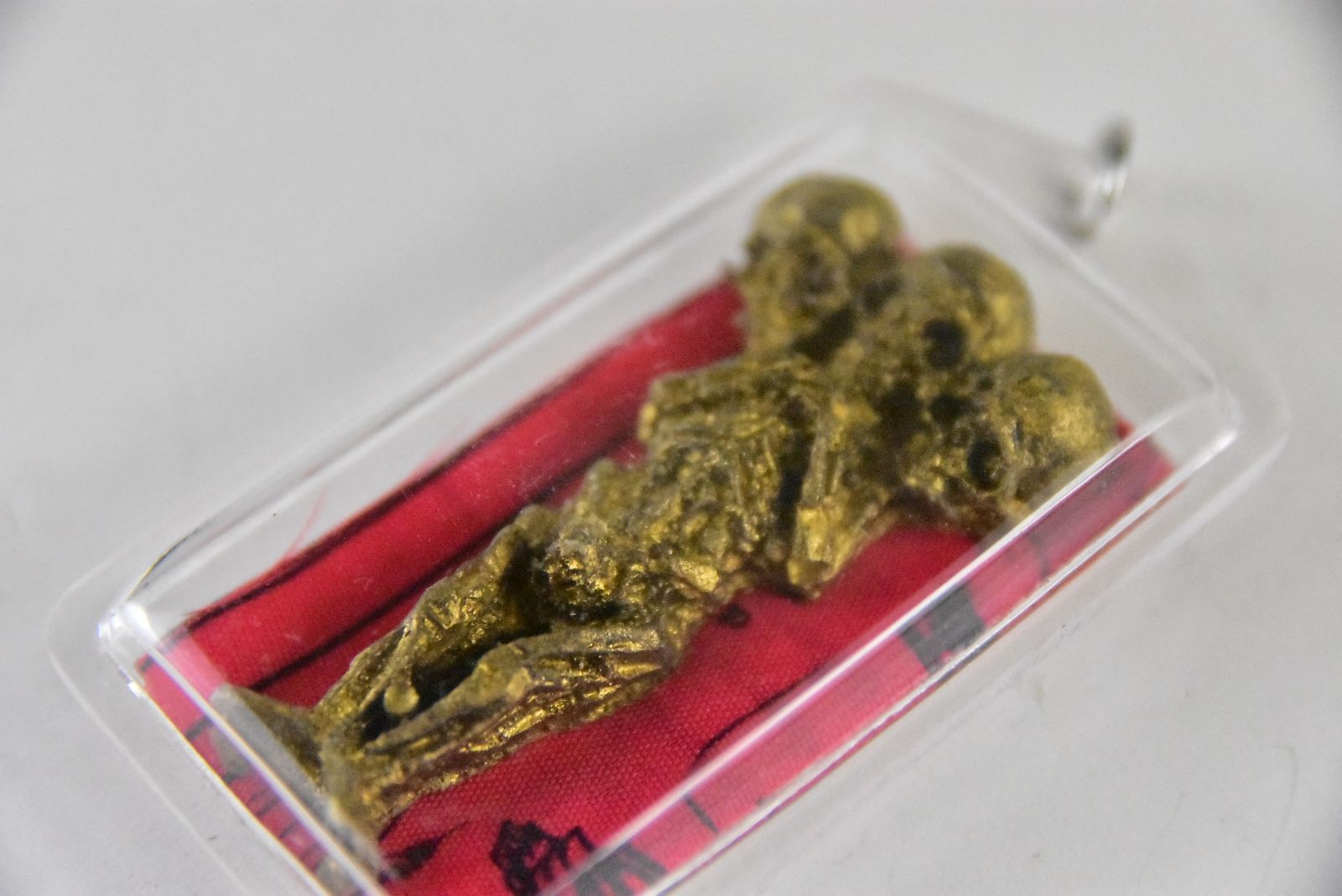 金運 希少 入手困難 クマントーン(呪文付) 呪物 ルーククロック タイ御