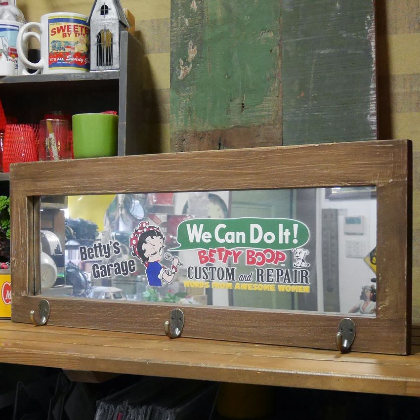 ベティちゃん グッズ アメリカン雑貨 Wood Hook Mirror Board Betty