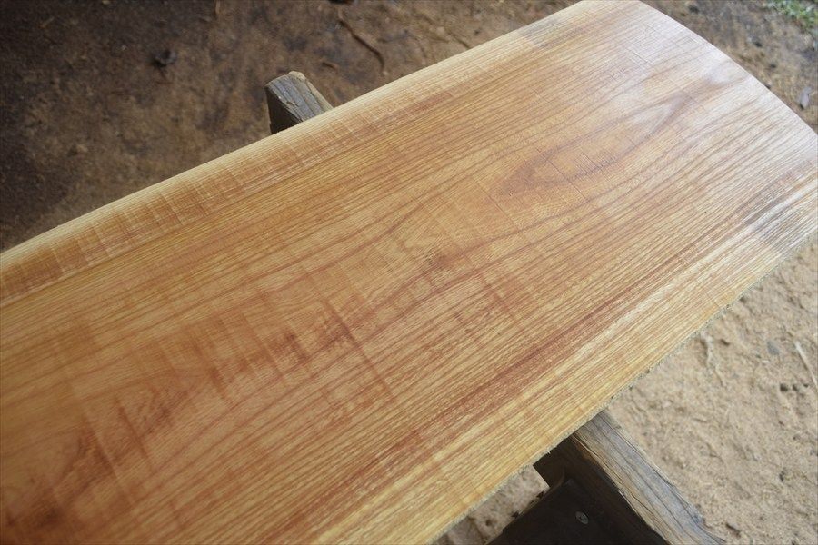 一枚板　欅　幅120 アウトレット ケヤキ(欅)の一枚板 長さ約111cm 幅約31～35cm 厚