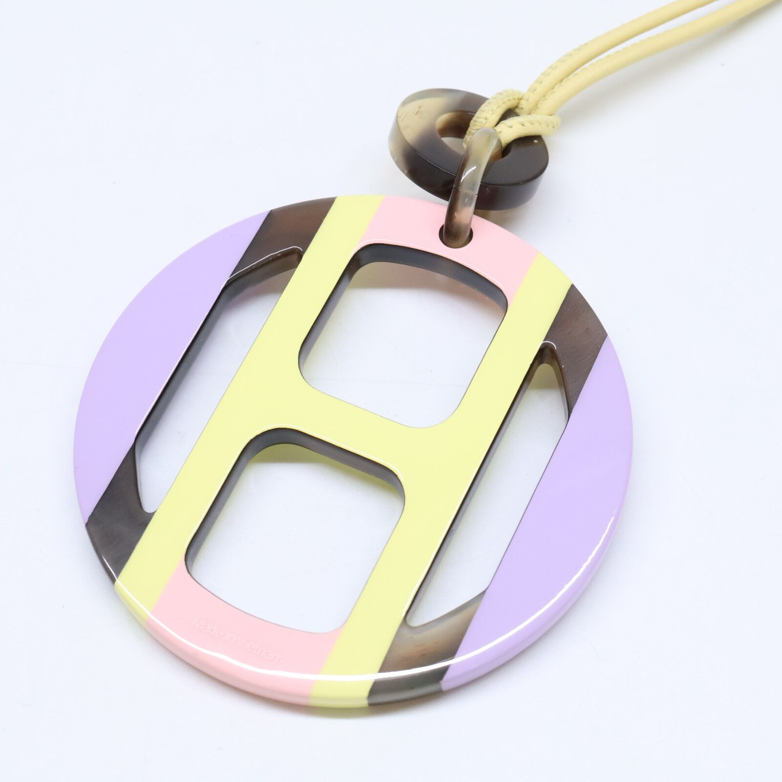 HERMES バッファローホーン エルメス HERMES ラッカーネックレス バッファローホーン