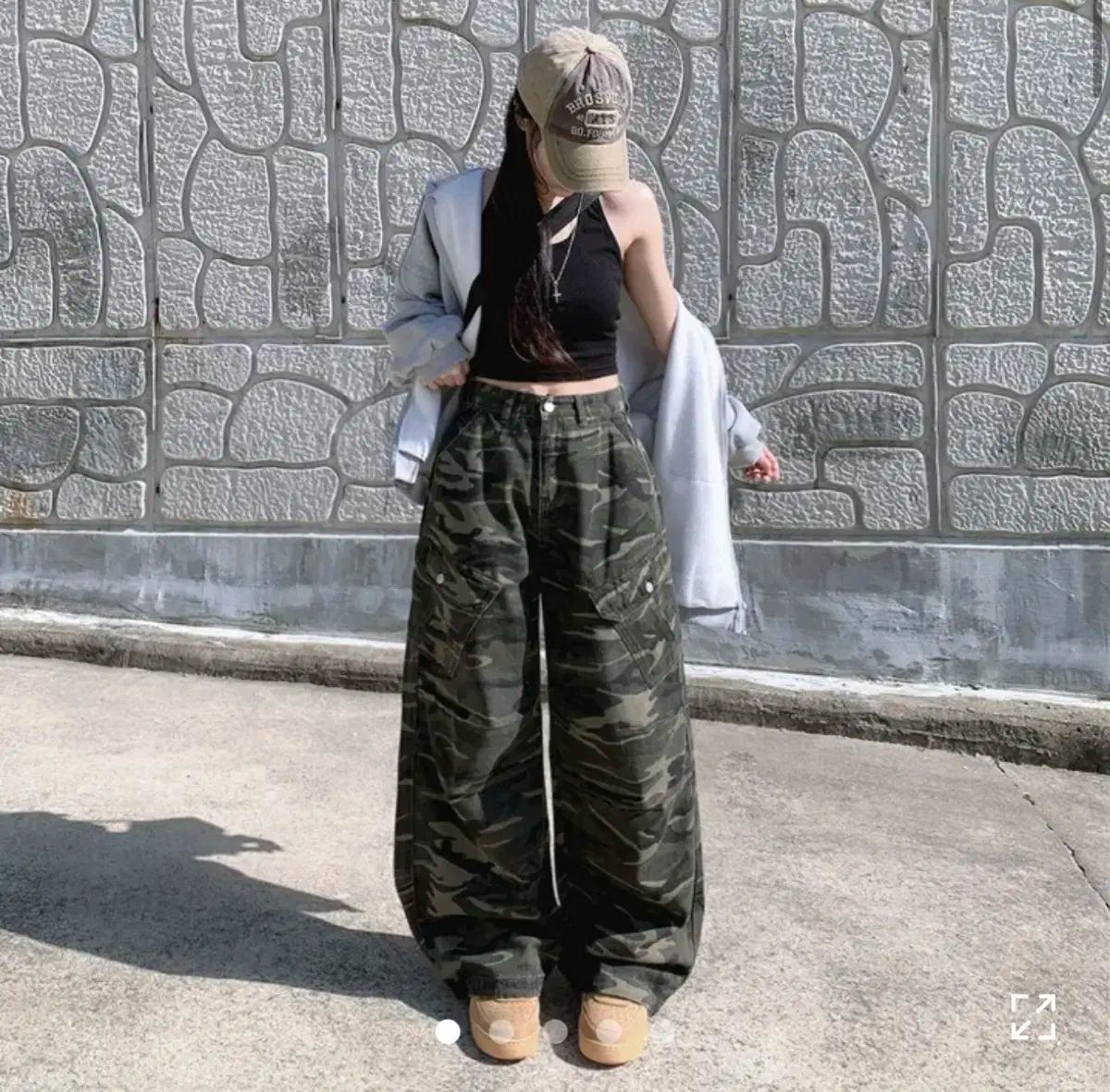 刺繍デザイン オリーブグリーン ミリタリーパンツ 刺繍デザイン