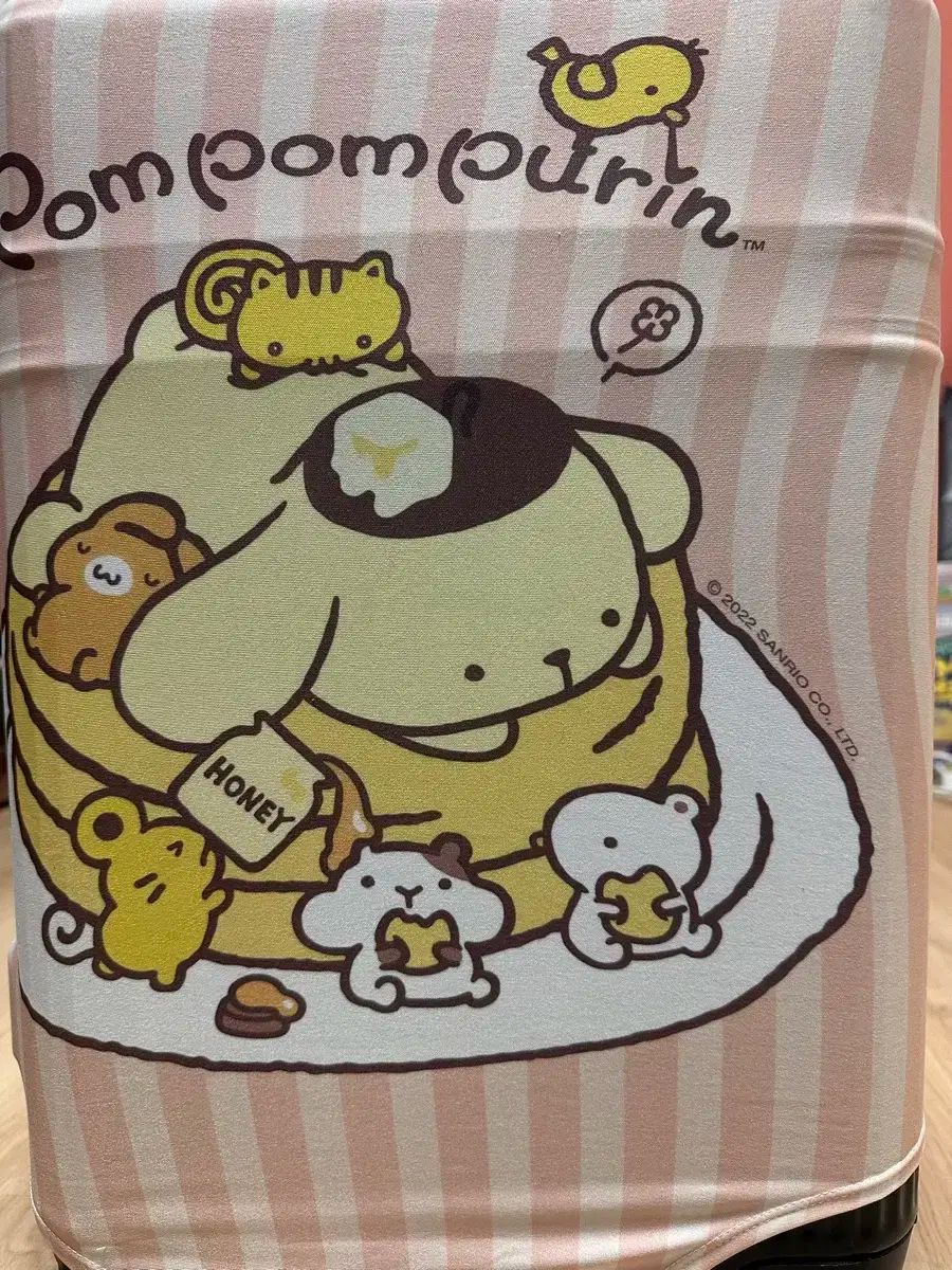 ポムポムプリン キャリーケース かぼちゃパンツ