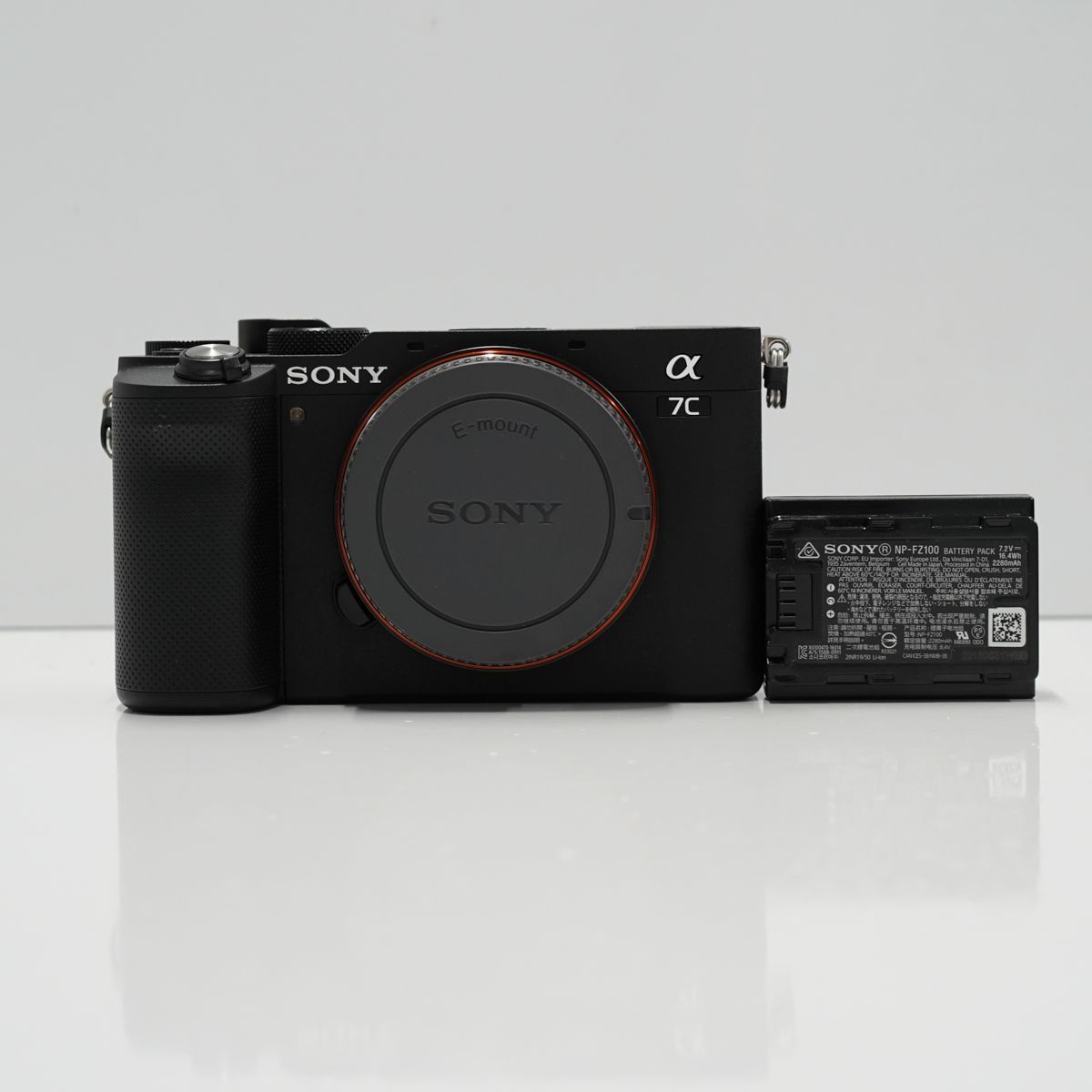 SONY α7C ILCE-7C ボディ USED極美品 本体+バッテリー SHOT数：極少58 