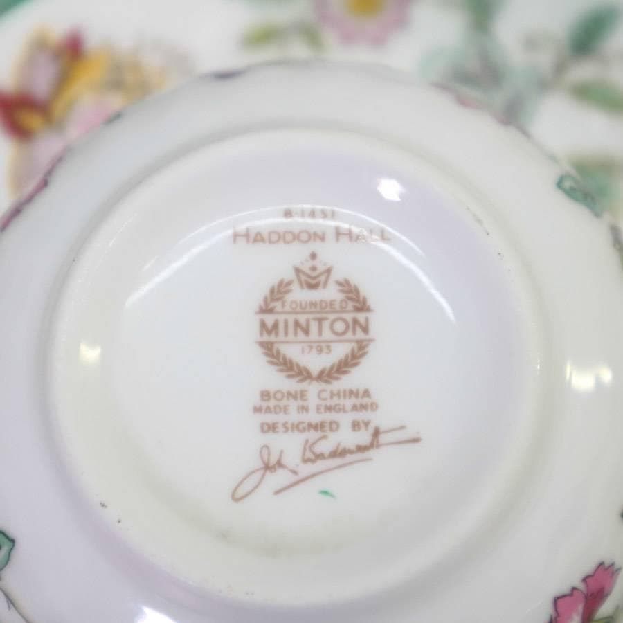 新品同様 ミントン HADDON HALL 皿 グリーン 6枚セット15.5cm 英国製 ミントン ハドンホール グリーン カップ＆ソーサー マグカップ