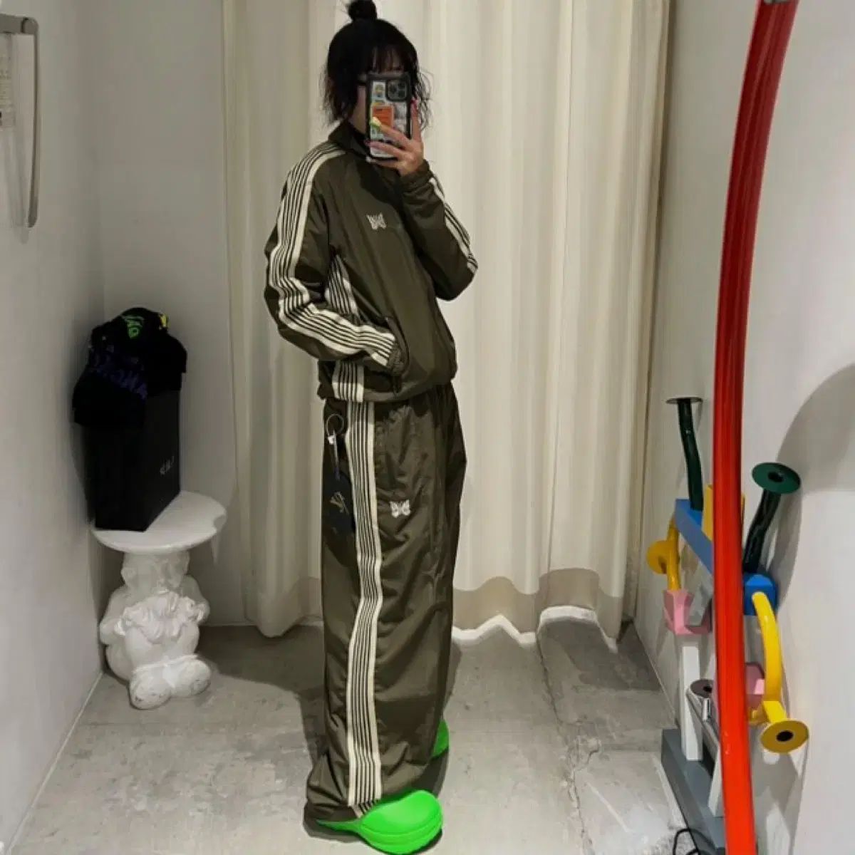 Needles lhp別注 トラックパンツ ストレートタイプ 新品未使用品 Needlesトラックパンツ LHP別注 Needles lhp別注 トラックパンツ