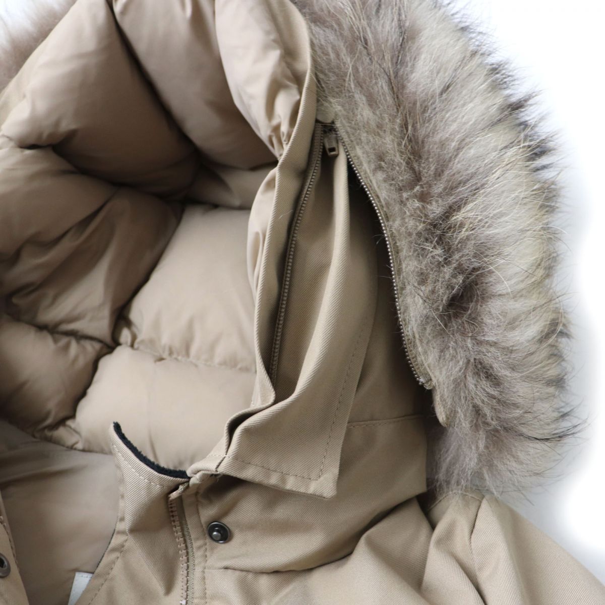 未使用品☆定価121000円 PYRENEX ピレネックス HWK041 BORDEAUX 