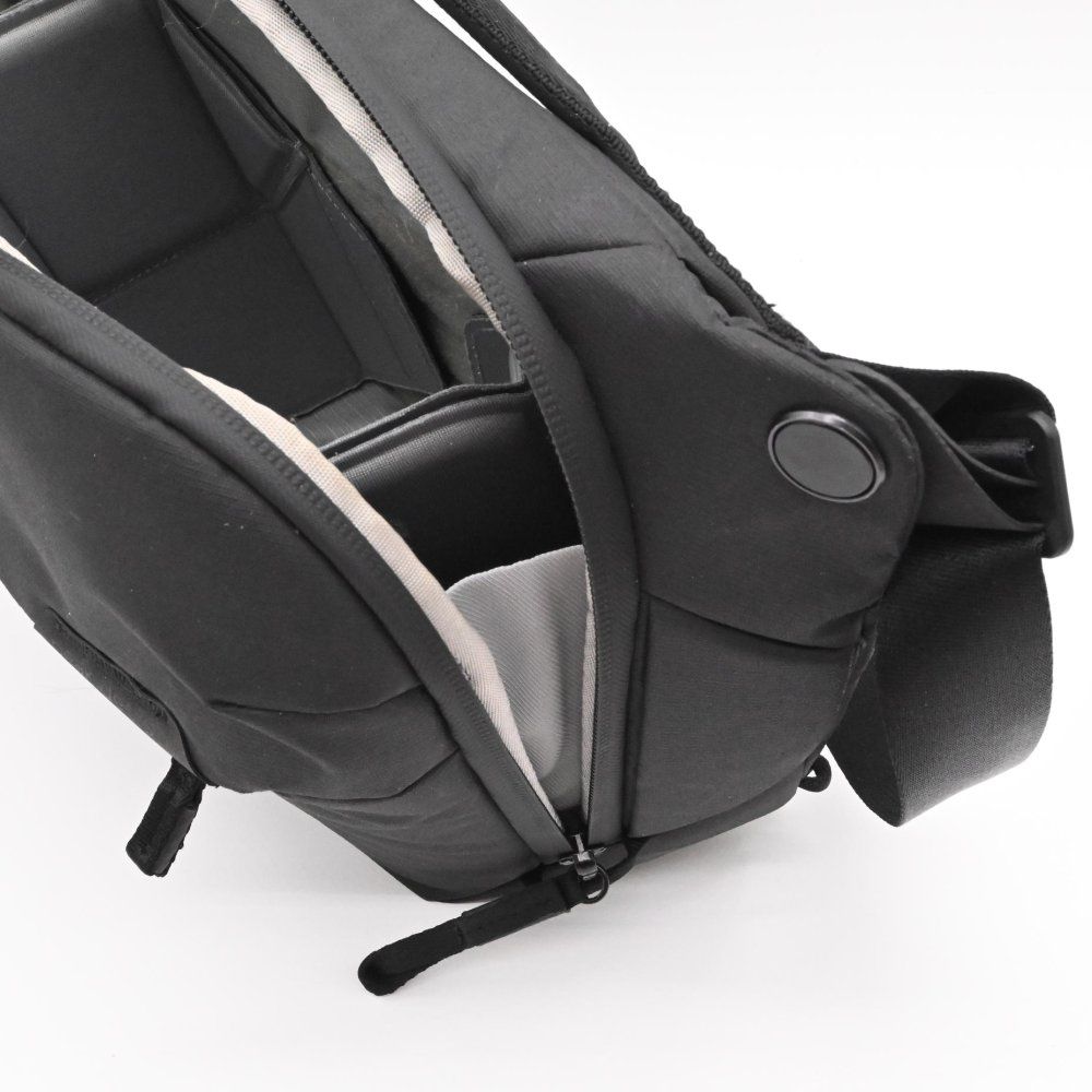  PeakDesign ピークデザイン エブリデイ スリング 6 L ブラック BEDS-6-BK-2 その他 カメラアクセサリー