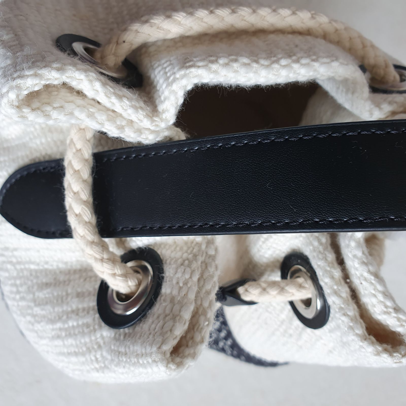  N°21 KIDS ロゴ コットンバケットバッグ オフホワイト ハンドバッグ バッグ