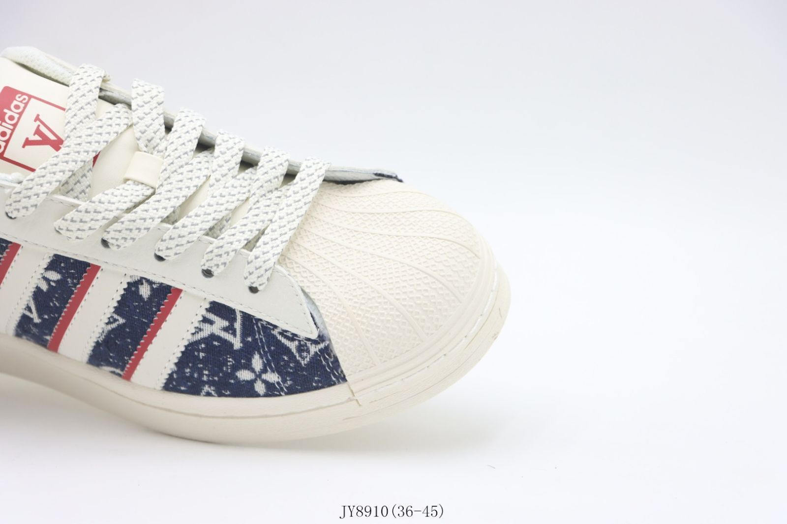 レア！ASH&DIAMONDS★Neo Juicy Bag(新品)ホワイト 今日特価】Adidas アディダス クローバーシェルトゥースケート