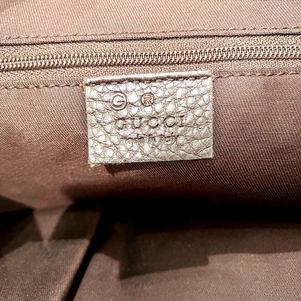 ショルダーバッグ