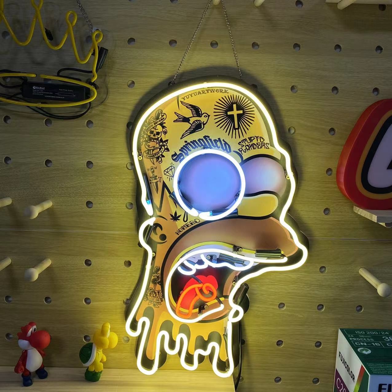 オーダー ネオンサイン 鹿角デザイン ホワイト ガラス製北欧風 壁掛け装飾