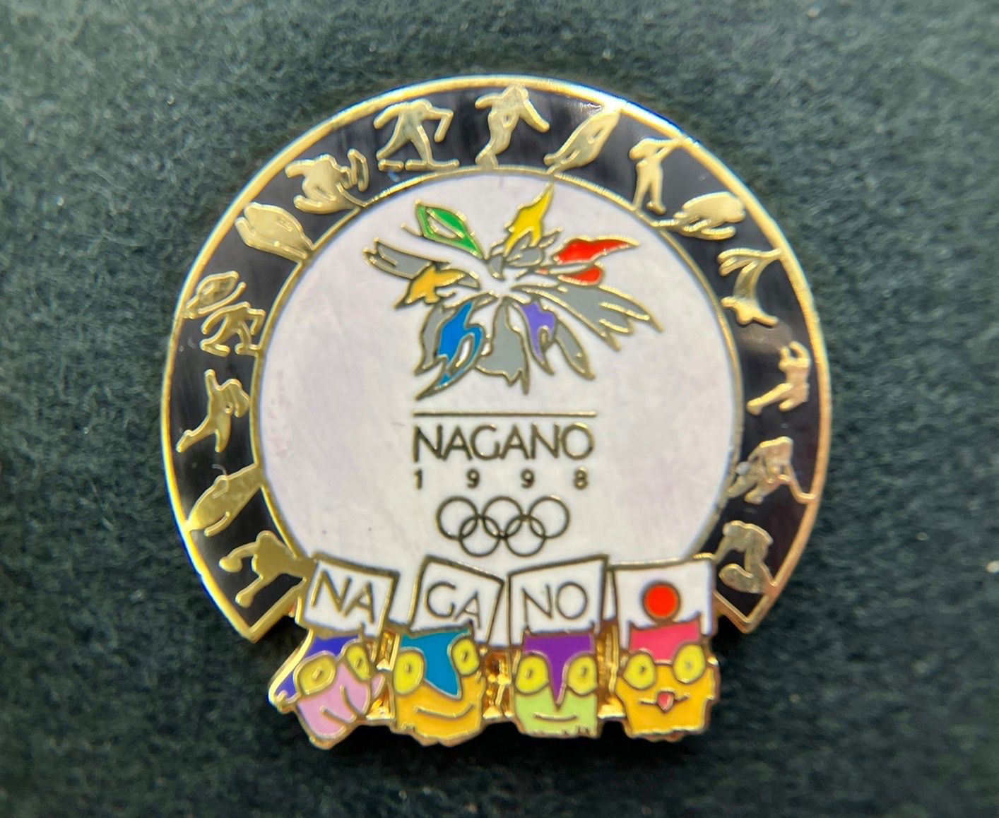 長野 オリンピックピンバッジTEAM スノーレッツレア