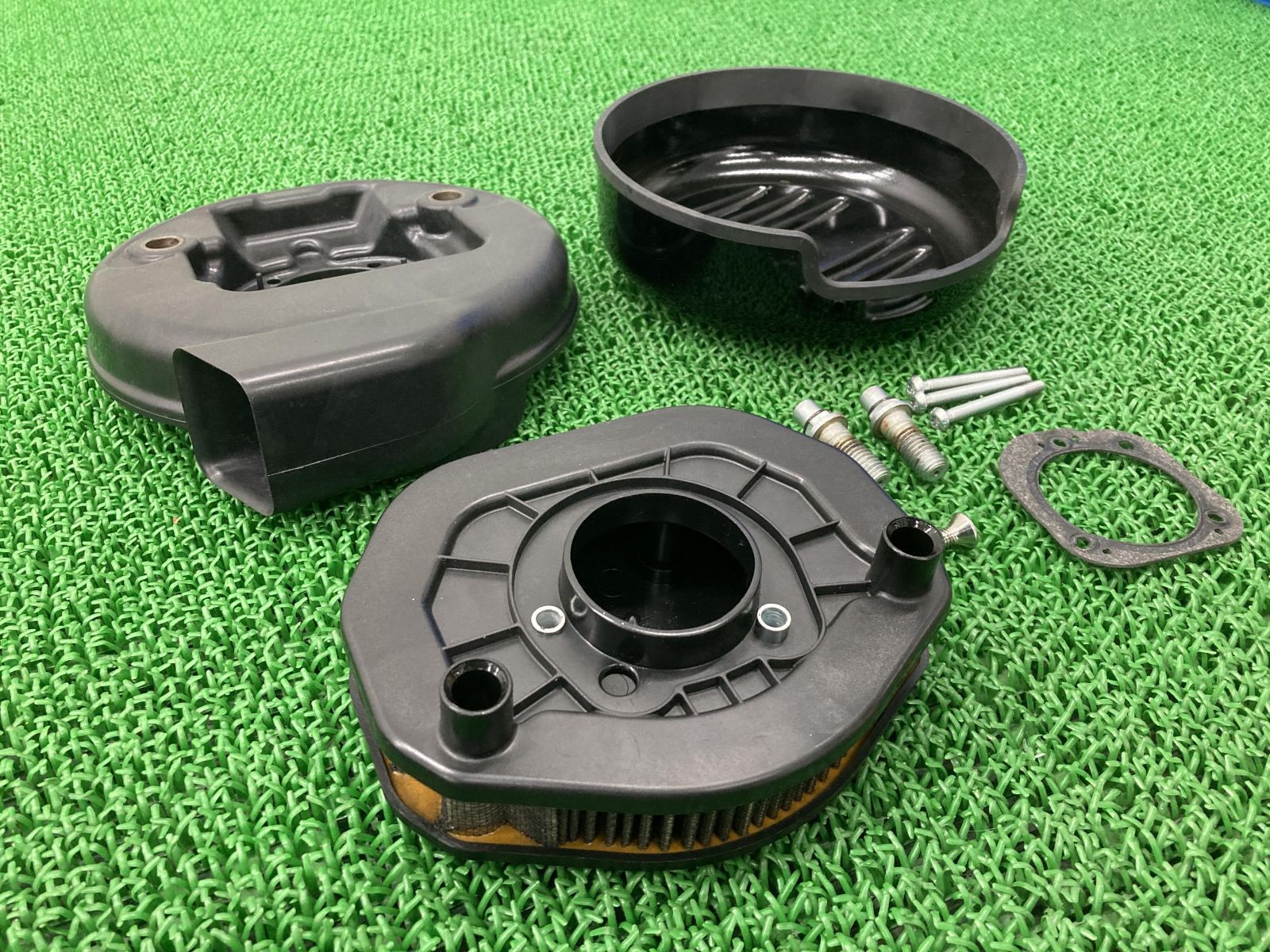 XL883N エアクリーナーボックス ハーレー 純正 中古 バイク 部品