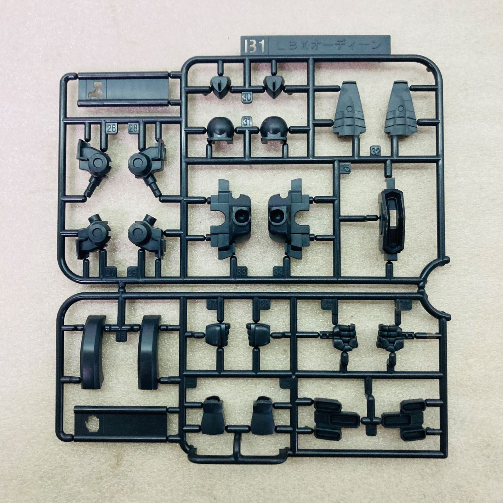 未組立品】 ダンボール戦機 LBX オーディーン プラモデル BANDAI