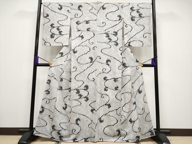 平和屋本店□極上 本疋田絞り 小紋 唐草文 黒地 逸品 CZAA2918s5