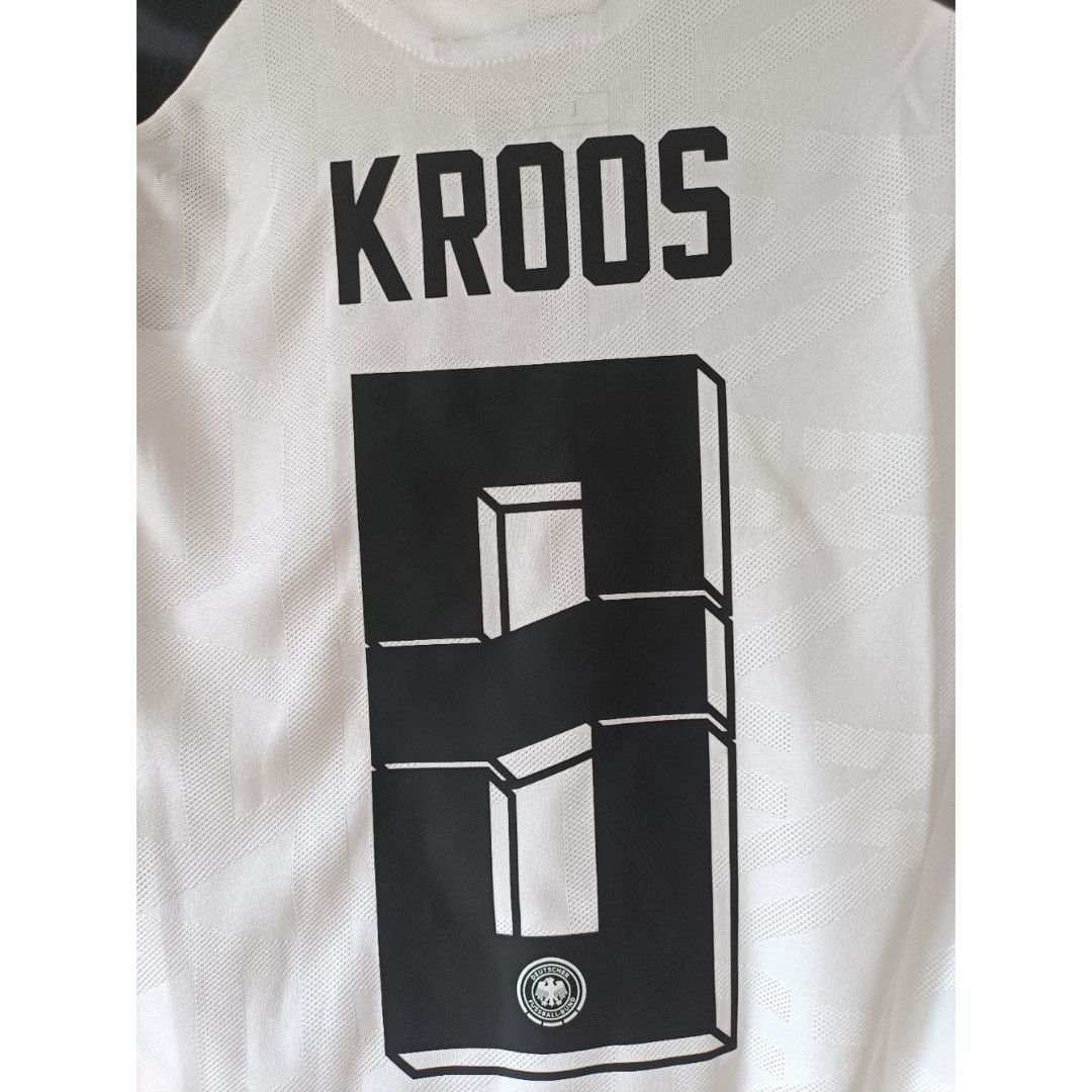 EURO2024 ドイツ代表クロースユニフォーム8番
