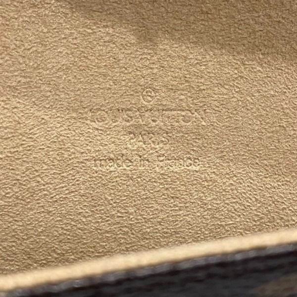 ポシェット