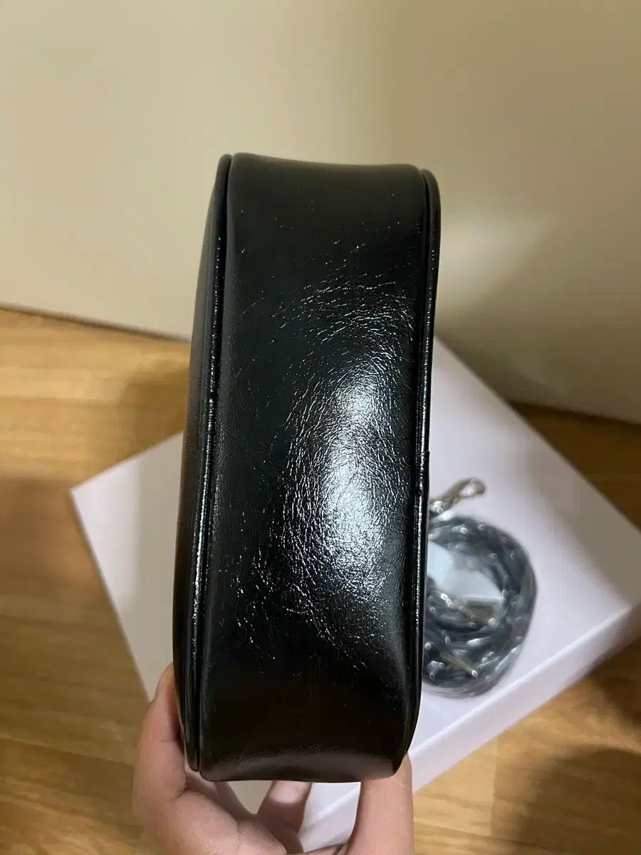 NIEEH ニヒ　スクエアバッグ ☆送料・関税込☆NIEEH☆SQUARE BA.G☆バッグ☆人気☆ (NIEEH