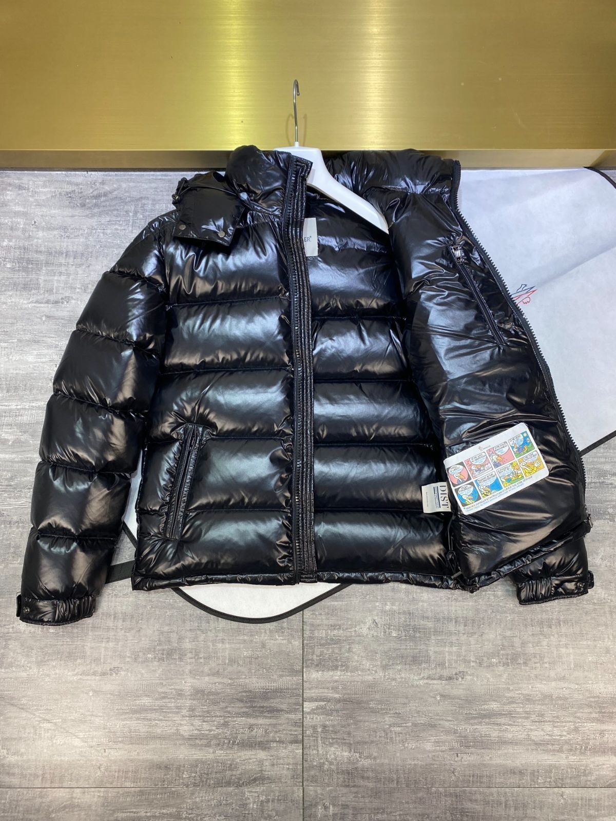 MONCLER （モンクレール）ダウンジャケット｜本日限定特価｜新品