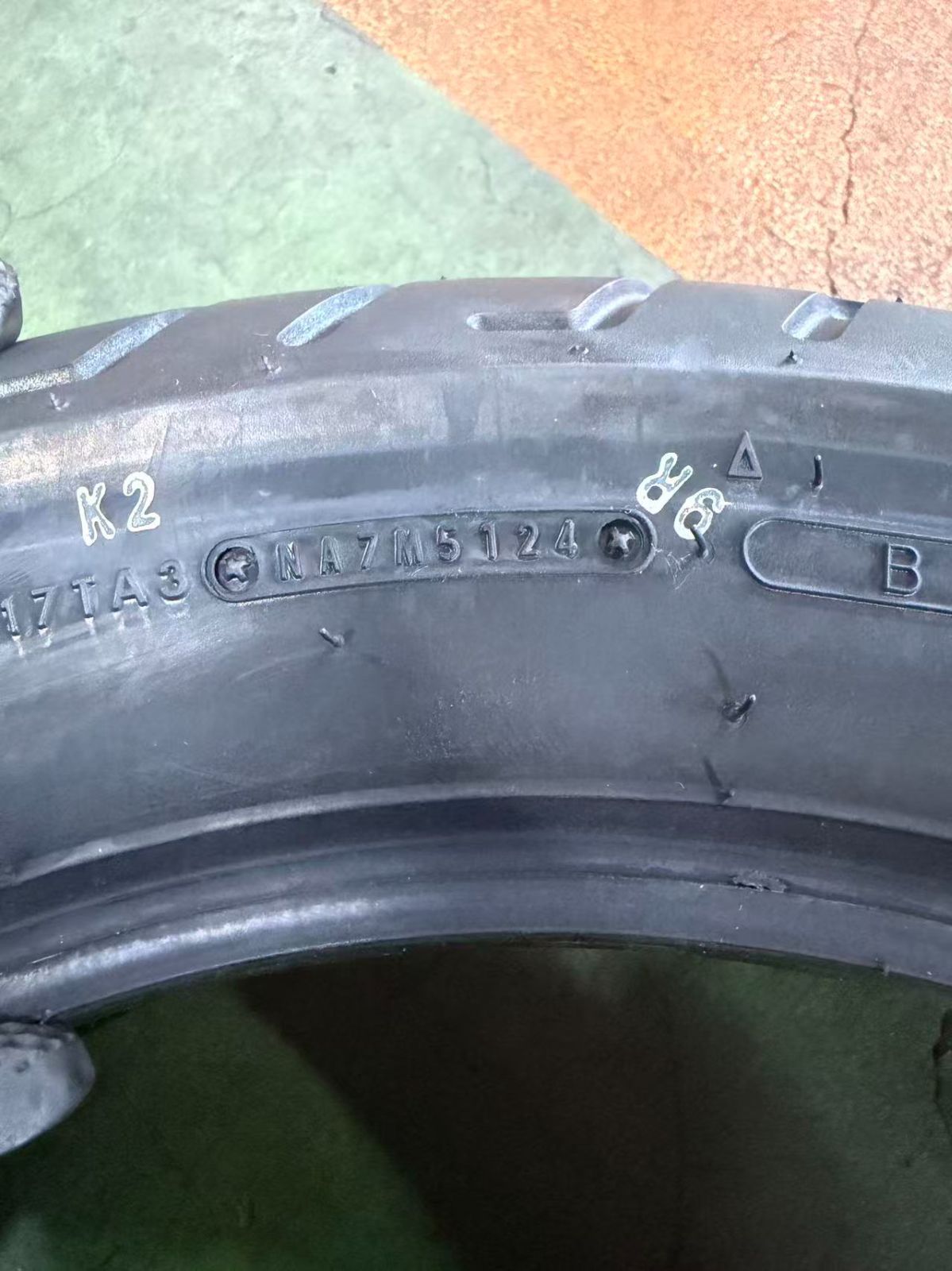 ３営業日以内発送 DUNLOP Kabuki D404F 150|80-16 フロント用