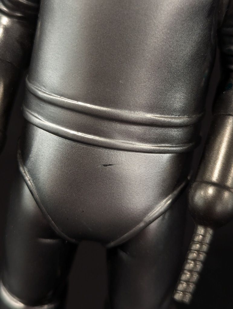 えむぱい屋 怪獣シリーズ 熱線獣ヒーター(シルバー/目黒色