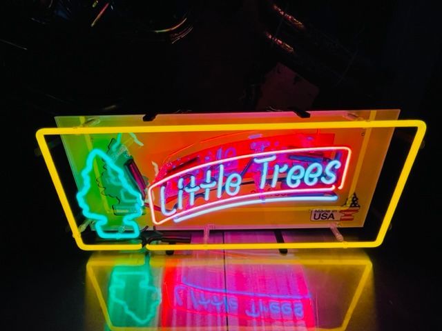 Little Trees リトルツリー ネオン 看板 USDM ローライダー