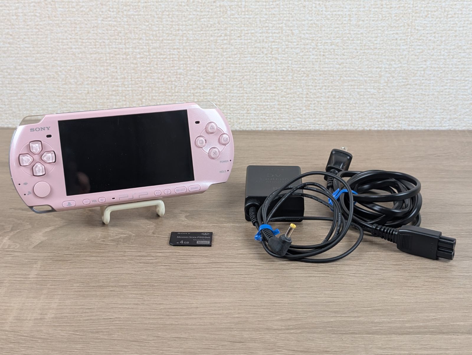 外観 SONY PSP-3000 ブロッサムピンク 外観良好 人気色 PSP ソニー PlayStationPortable