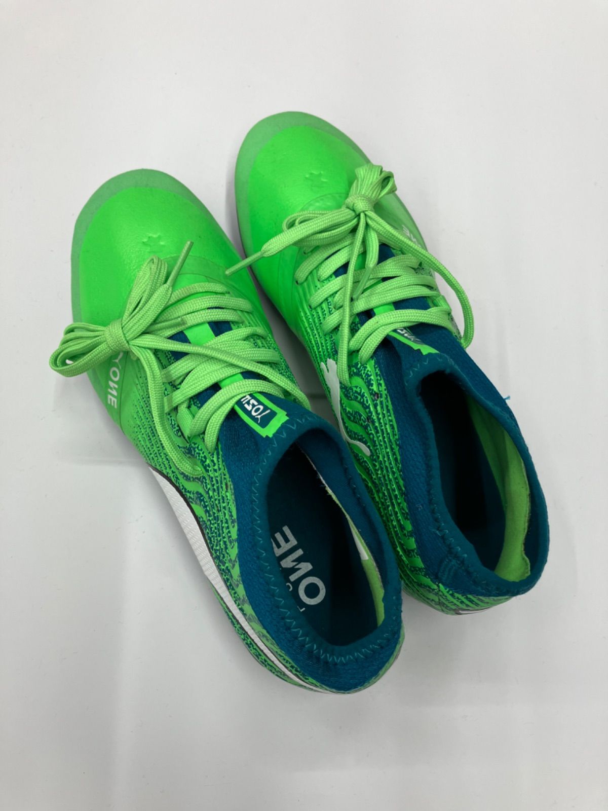 プーマ ワン 18.2 PUMA プーマ プーマ ワン 18.2 AG(ブラック×レッド) 104534 01
