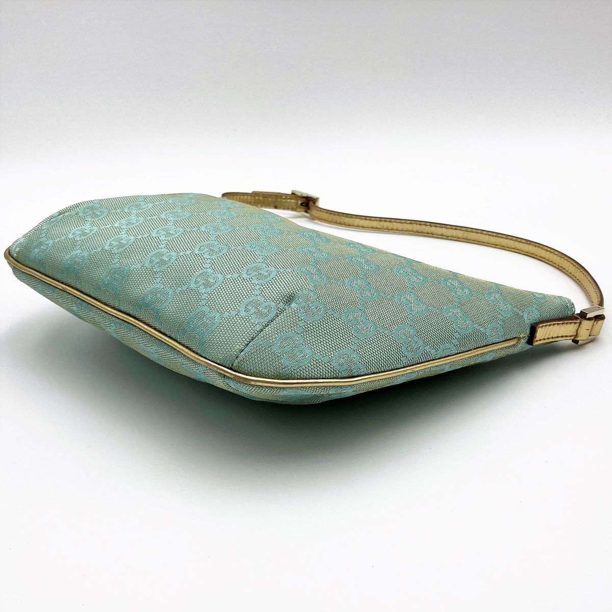 美品 GUCCI グッチ GG柄 ホーボーバッグ ショルダーバッグ 肩掛け 