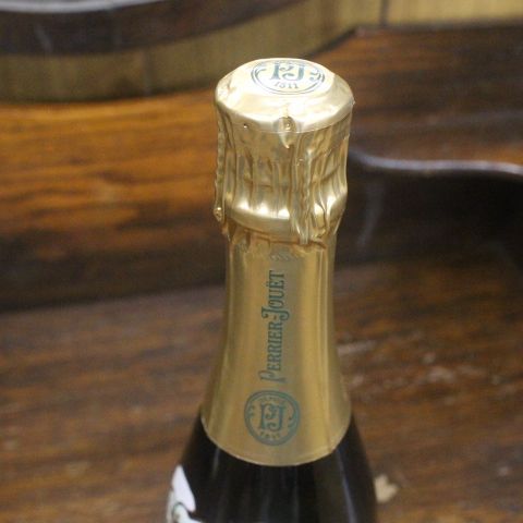 ペリエ ジュエ ベルエポック 2016 未開栓 - メルカリ