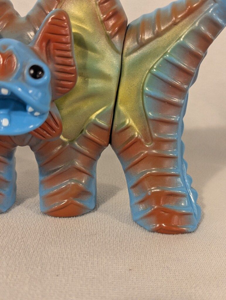 マーミット 世紀の大怪獣シリーズ/ビニパラベビー ペスター/水色成型