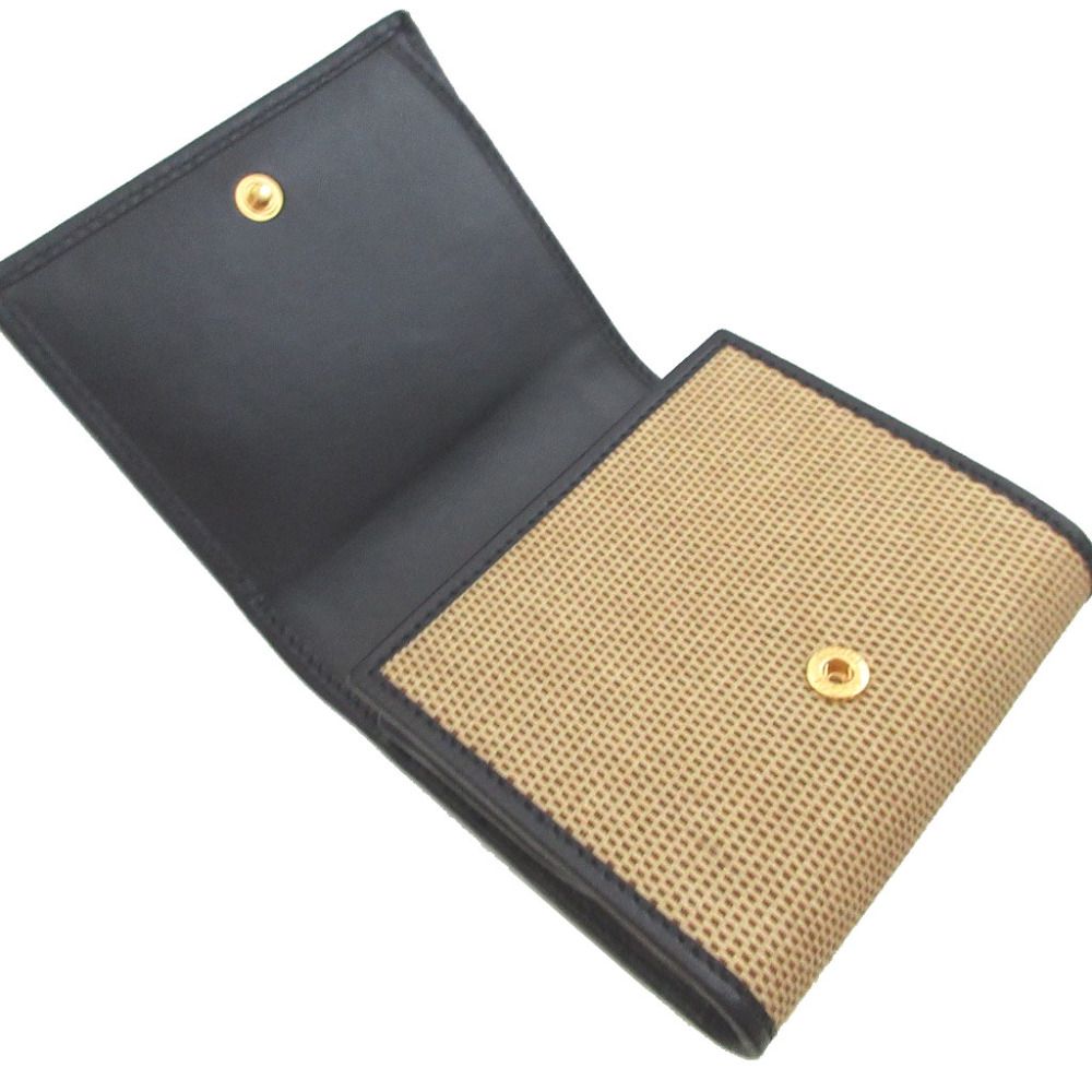 ベージュ ネイビー