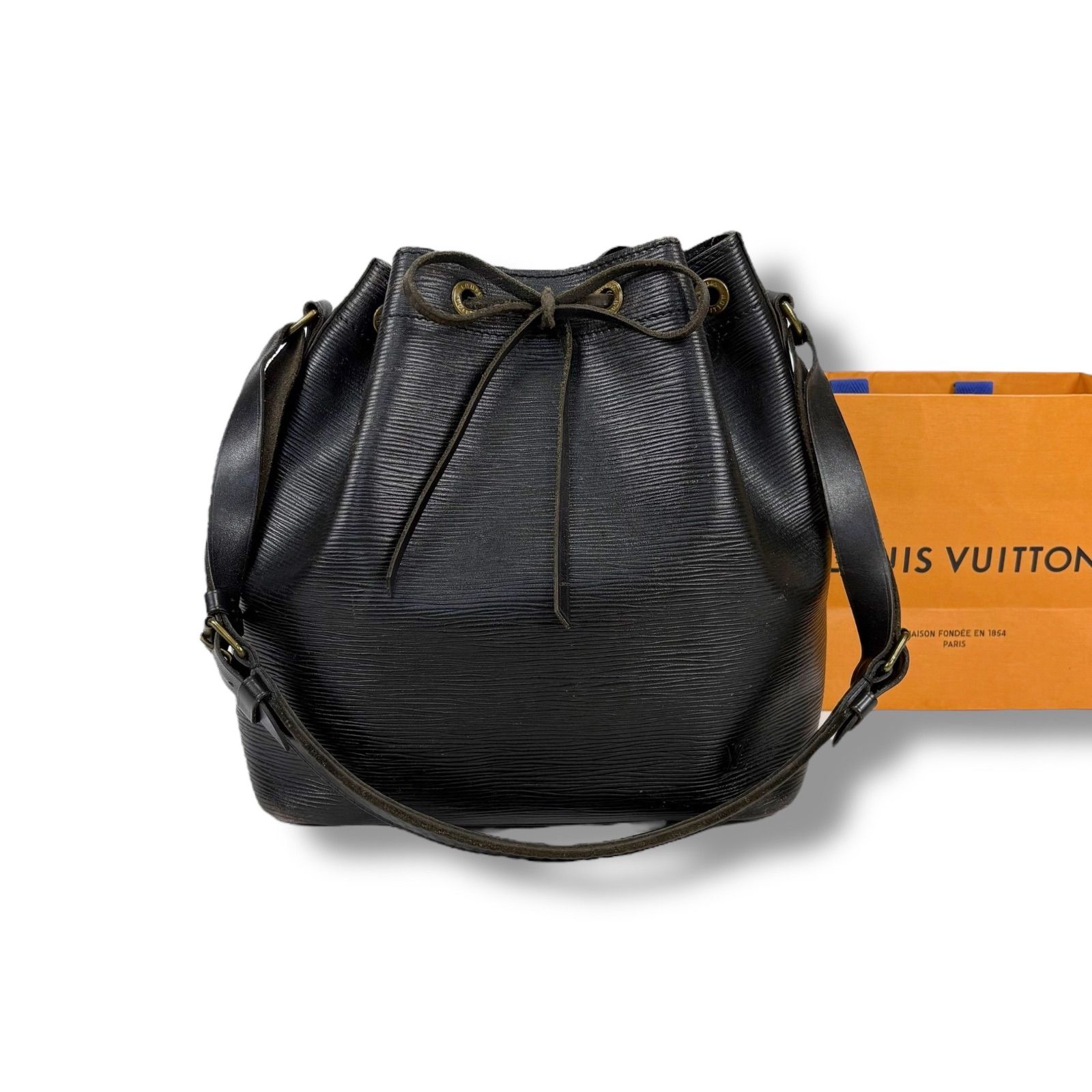 ルイヴィトン LOUIS VUITTON ショルダーバッグ 巾着型 プチノエ 