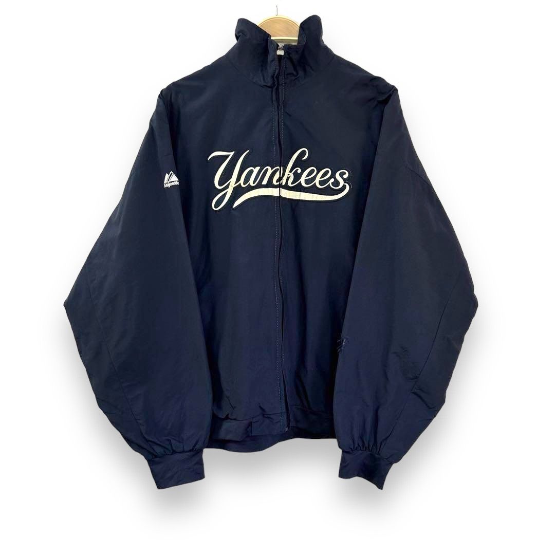 MLB ニューヨークヤンキース New York Yankees majestic マジェスティック 刺繍ロゴ ジップアップ ナイロンジャケット  ブルゾン ネイビー 紺 メンズ 輸入古着 海外古着 【S18】 - メルカリ