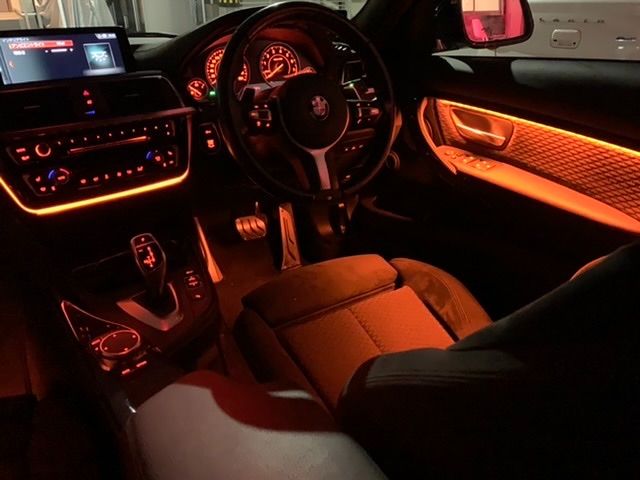 BMW 3シリーズ M3 ドア 内張り LED 内蔵 ドアパネル アンビエント