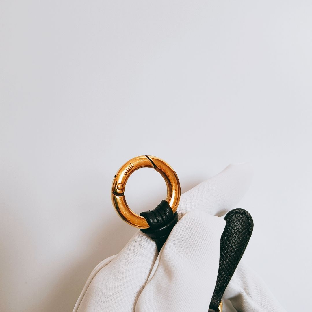 新品未使用】AMI PARIS ラウンド ウォレット 小銭入れ アミパリス