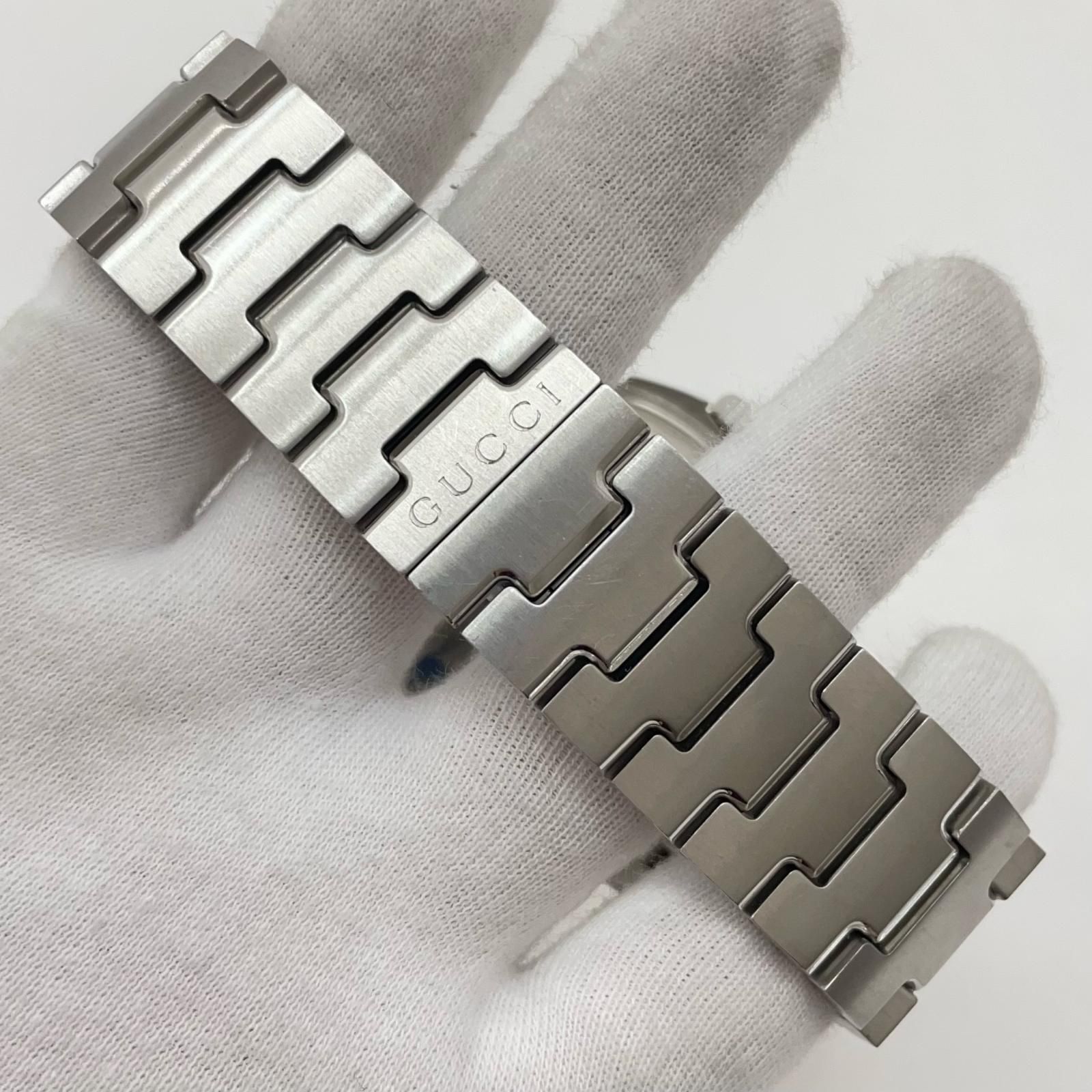 ❣️GUCCI シルバー スクエアフェイス ダイア腕時計美品❣️箱有お値下げ GUCCI 25H ユニセックス YA163402/ グッチ 時計 レディース