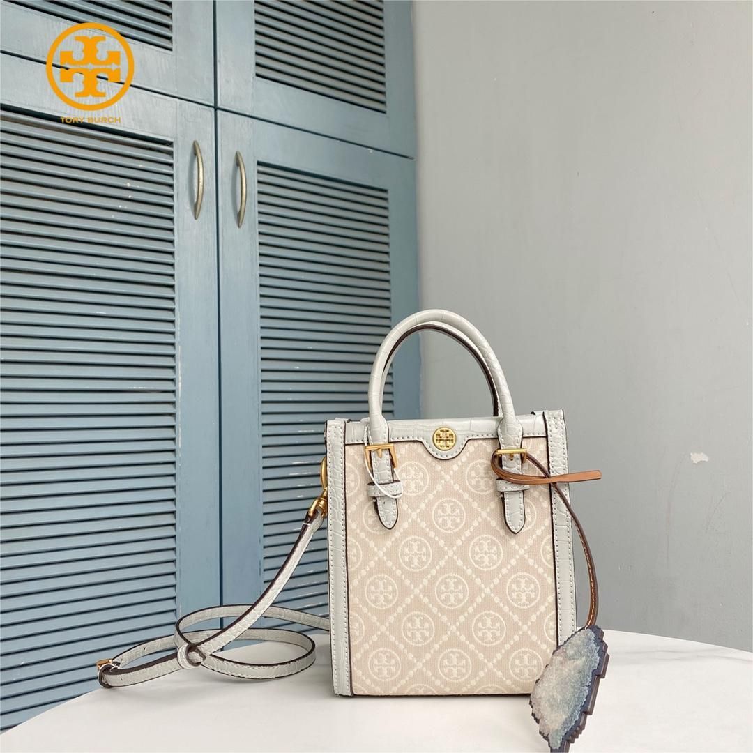 TORY BURCH トリーバーチ Tモノグラム コントラスト エンボス 