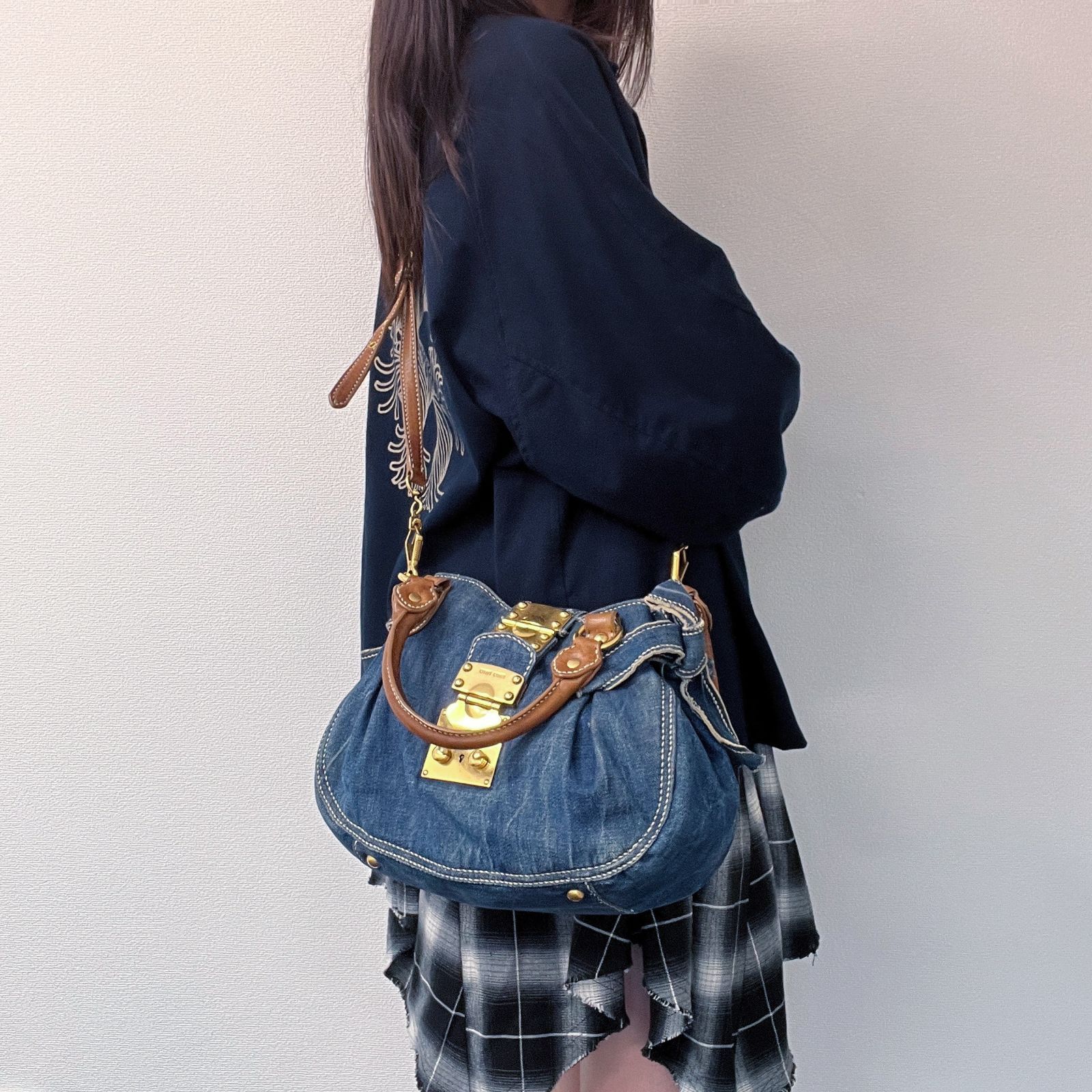miu miu 巾着バッグ （関送込!MIU MIU クリスタル装飾 巾着