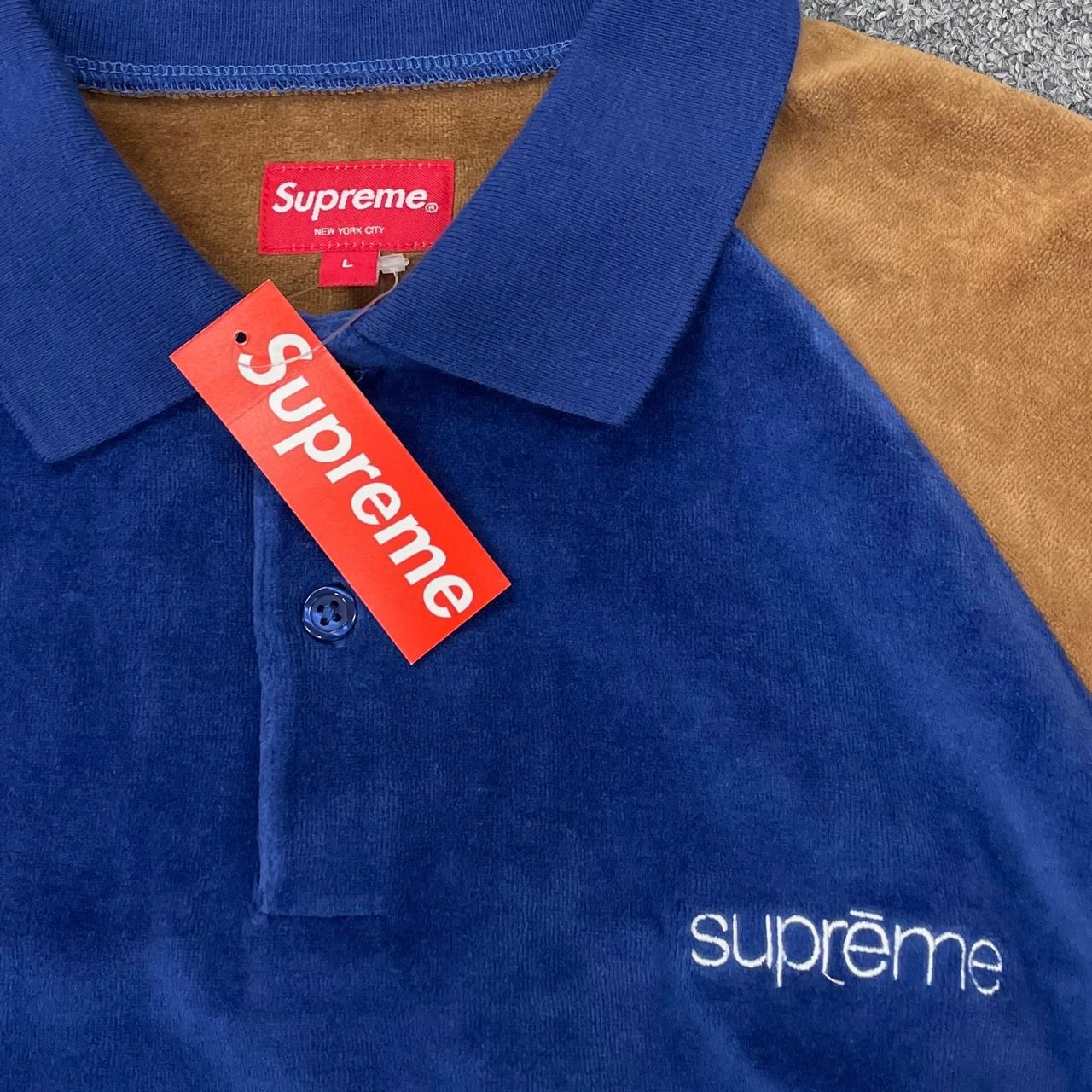 トップス SUPREME 22AW Paneled Velour Supreme Paneled Velour L S Polo (FW22) - $118