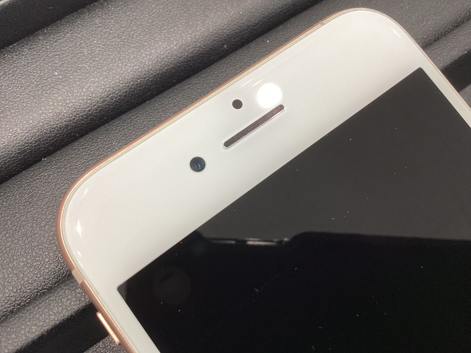 O290 【美品】Apple iPhone8 本体 64GB SIMフリー・初期化済み