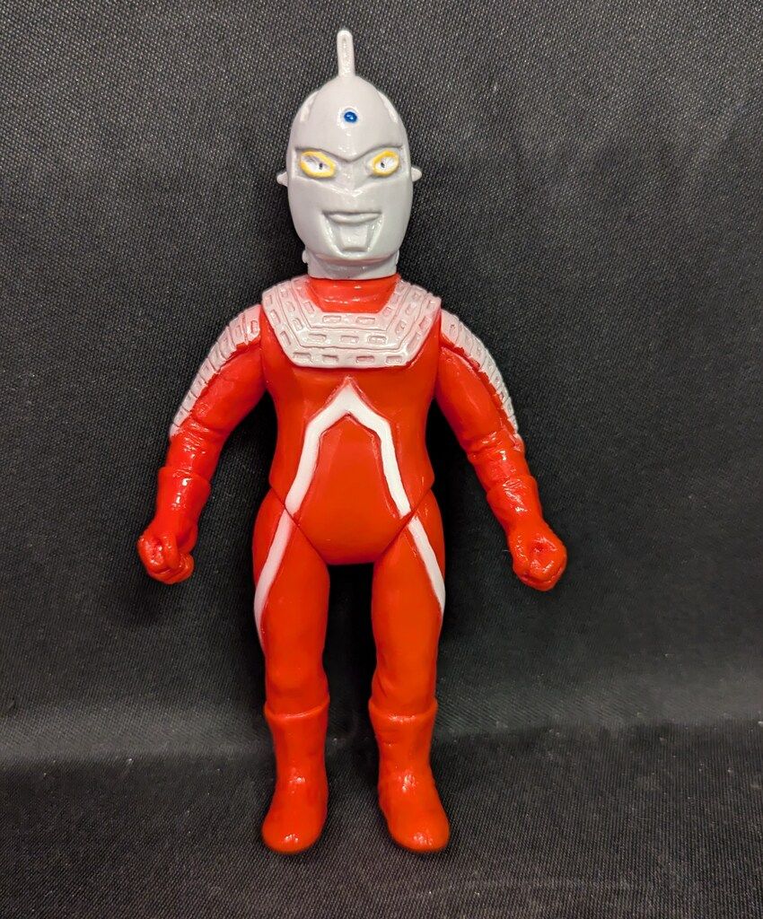 ヤモマーク 大怪獣シリーズ ウルトラセブン 赤成型/グレー ヤモマーク 大怪獣シリーズ ウルトラセブン 赤成型/グレー